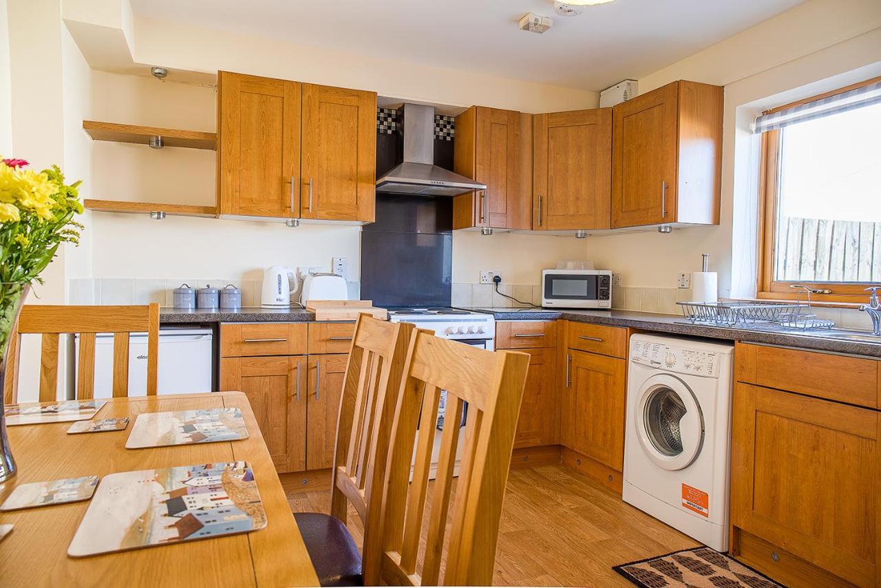 Caledonian 2 Bedroom Free Parking Инвернес Екстериор снимка